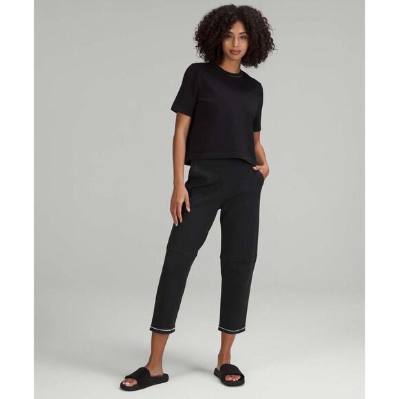 Lululemon 2023 S Relaxed Fit High Rise Knit Cropped Pants 24" Black W6CQWS - Picture 1 of 12